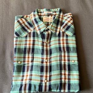 Lucky short sleeve shirt - large.